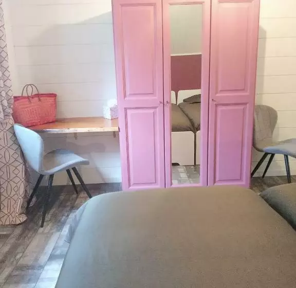 تختخواب و صبحانه Au Coeur Du Paradis