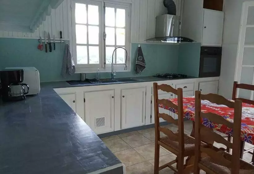 تختخواب و صبحانه Au Coeur Du Paradis