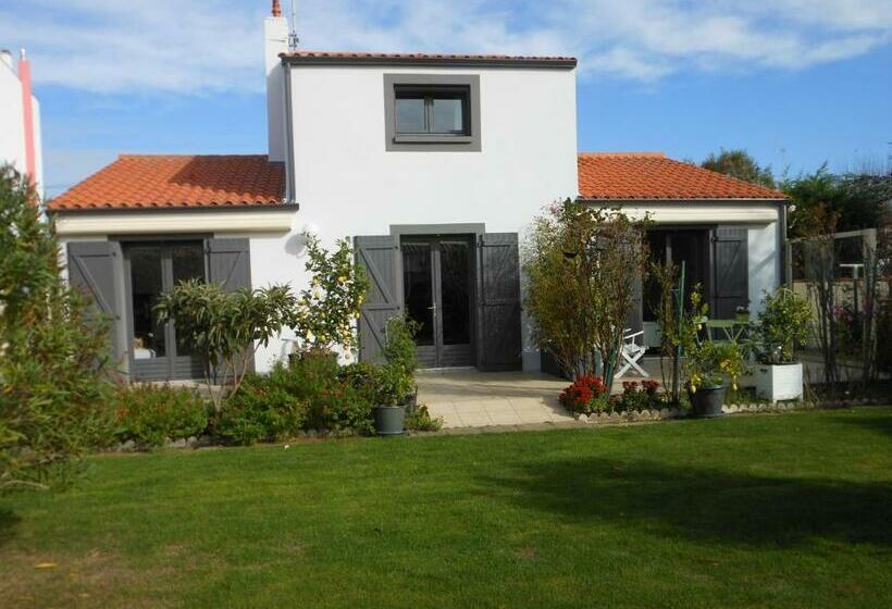 تختخواب و صبحانه Chambre D Hôtes Aux Sables D Olonne