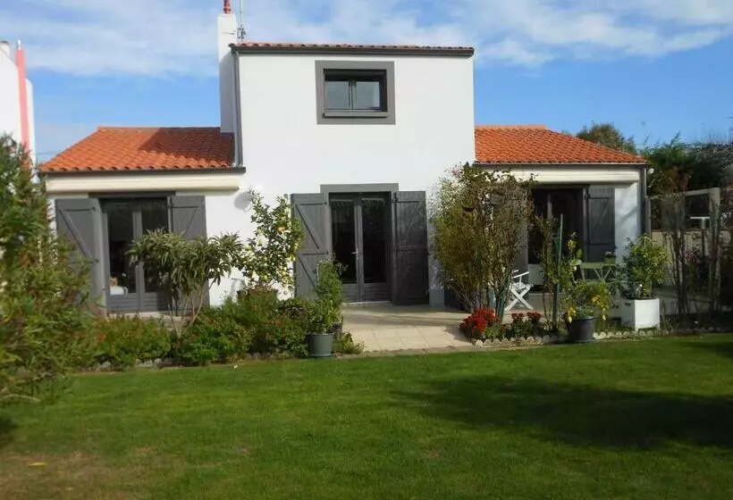 ベッドアンドブレックファースト Chambre D Hôtes Aux Sables D Olonne