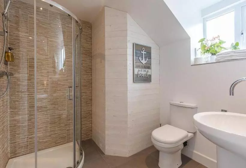 Aamiaismajoitus (B&B) Lakeside Old Hunstanton