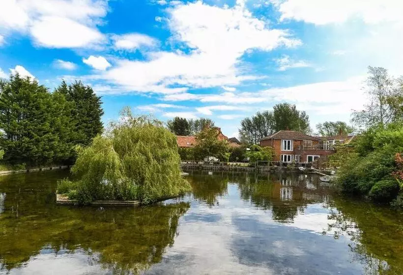 Aamiaismajoitus (B&B) Lakeside Old Hunstanton