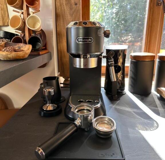 Nocleg ze śniadaniem Private Luxury Spa & Silence Retreat With Spectacular View Over The Lake Maggiore