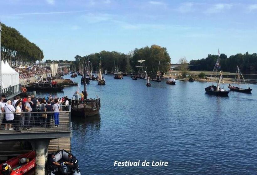 مبيت وإفطار Studio Indépendant Chez L Habitant