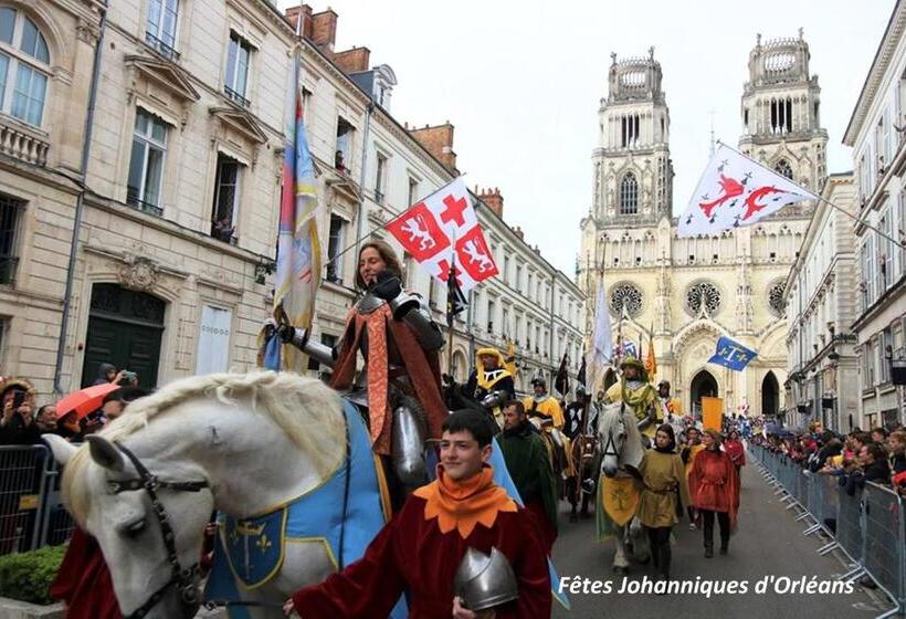 مبيت وإفطار Studio Indépendant Chez L Habitant