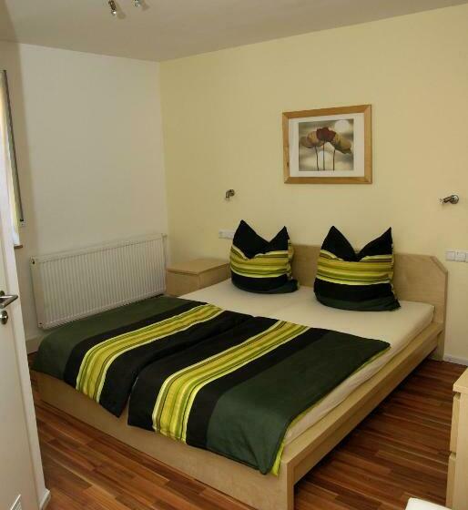 펜션 Gästezimmer Zwischen Neckar Und Enz