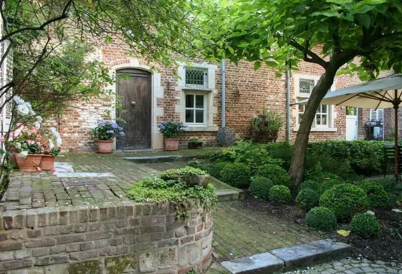 پانسیون Guesthouse Sint Michielshof, Sfeervolle Carré Boerderij Vlakbij Maastricht