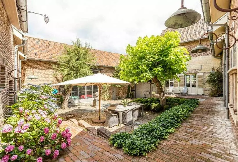 پانسیون Guesthouse Sint Michielshof, Sfeervolle Carré Boerderij Vlakbij Maastricht