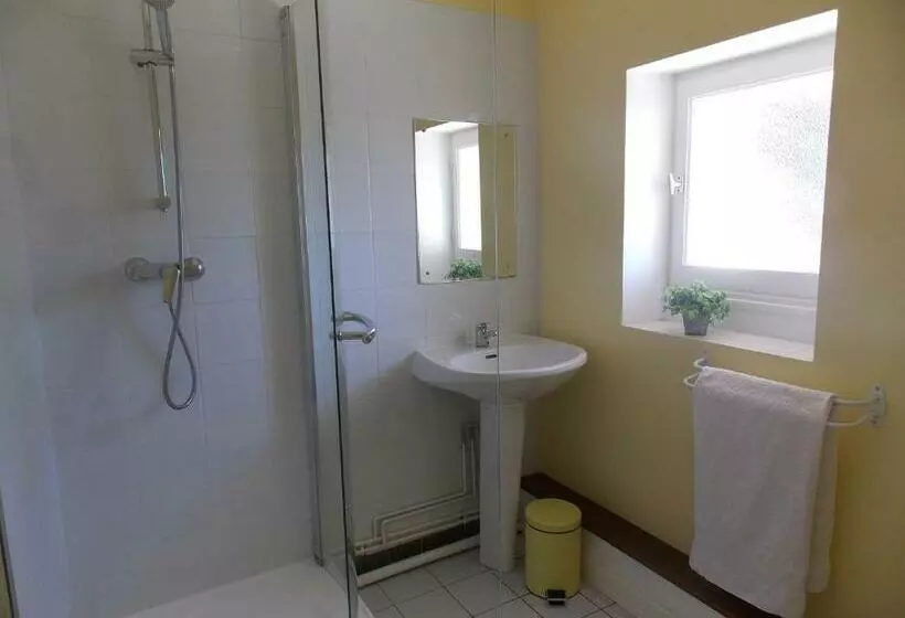 Majatalo Le Petit Lac