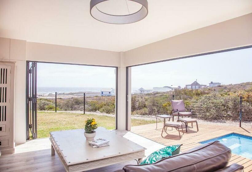 Pension Paradise Found