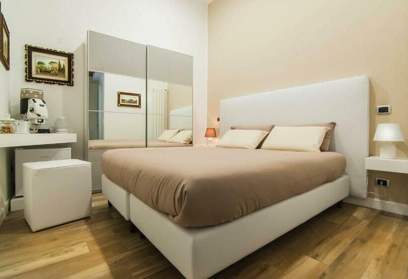 Пансион Solimena House 44