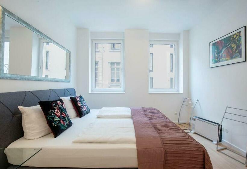 Victoria Altstadt Suites