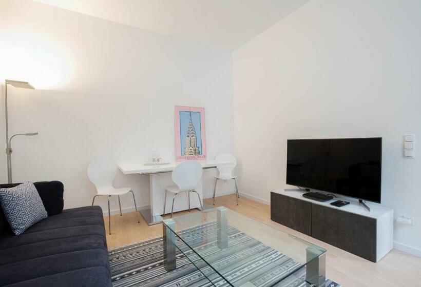 Victoria Altstadt Suites