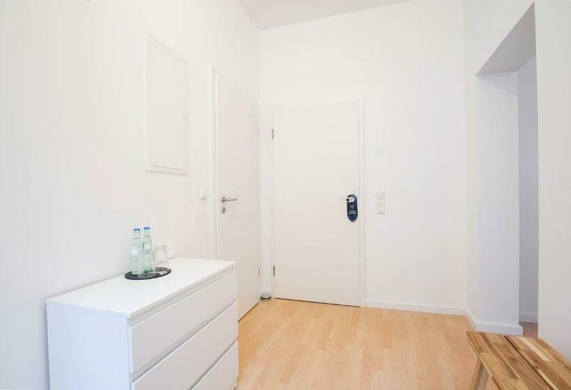 Victoria Altstadt Suites