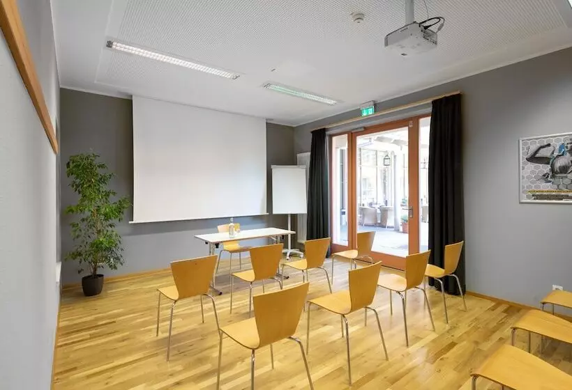 Хостел Jufa Familienresort Kempten Im Allgäu