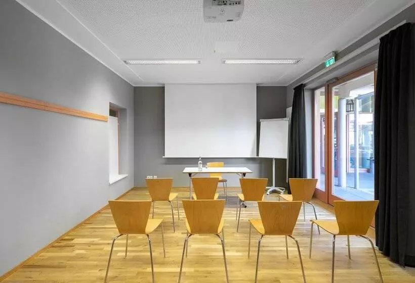 Хостел Jufa Familienresort Kempten Im Allgäu