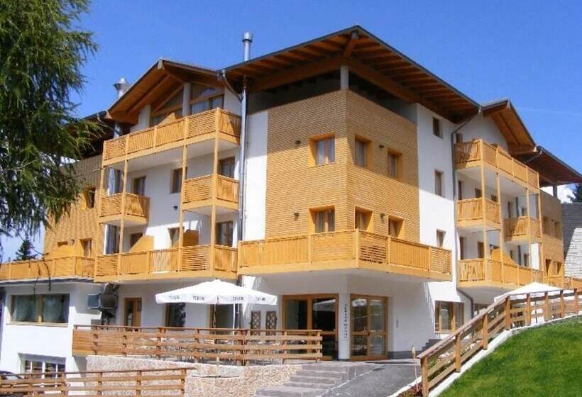 Отель Alpine Mugon