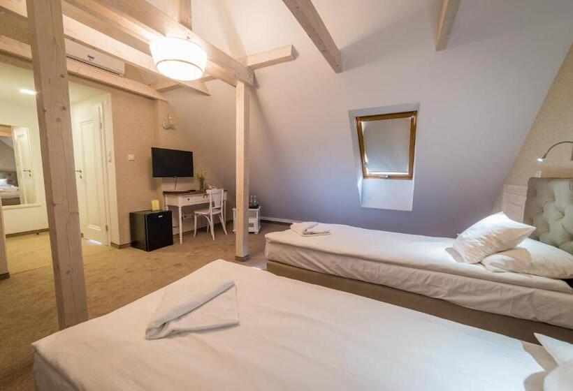 בית מלון כפרי Amax Boutique