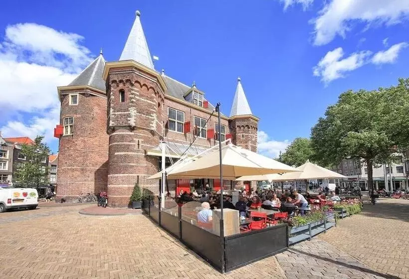 هتل Amsterdam Nieuwmarkt Center Apartments