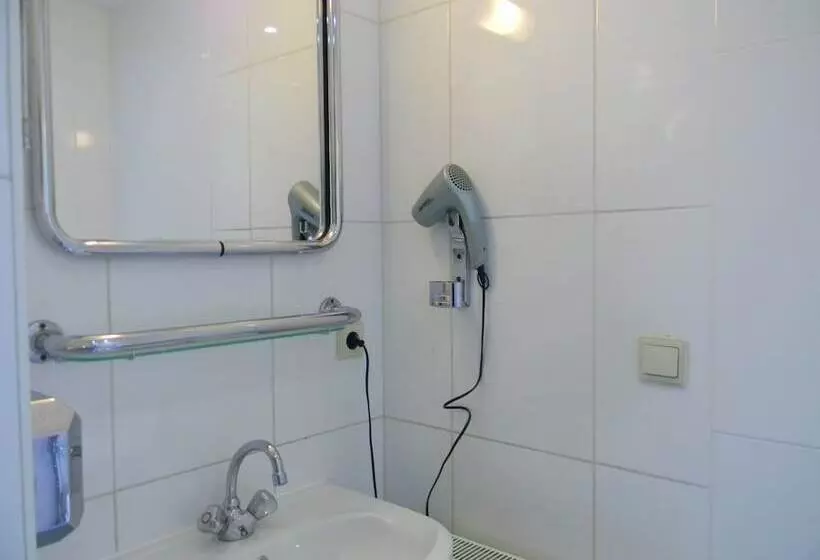 هتل Amsterdam Nieuwmarkt Center Apartments