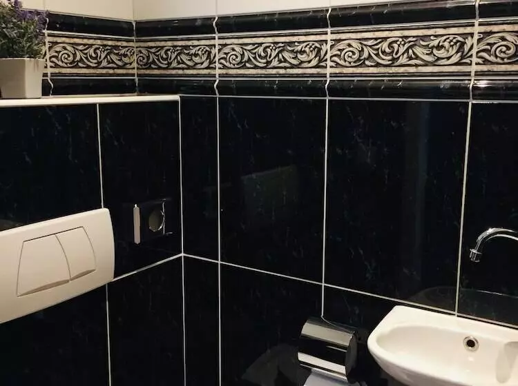 هتل Amsterdam Nieuwmarkt Center Apartments