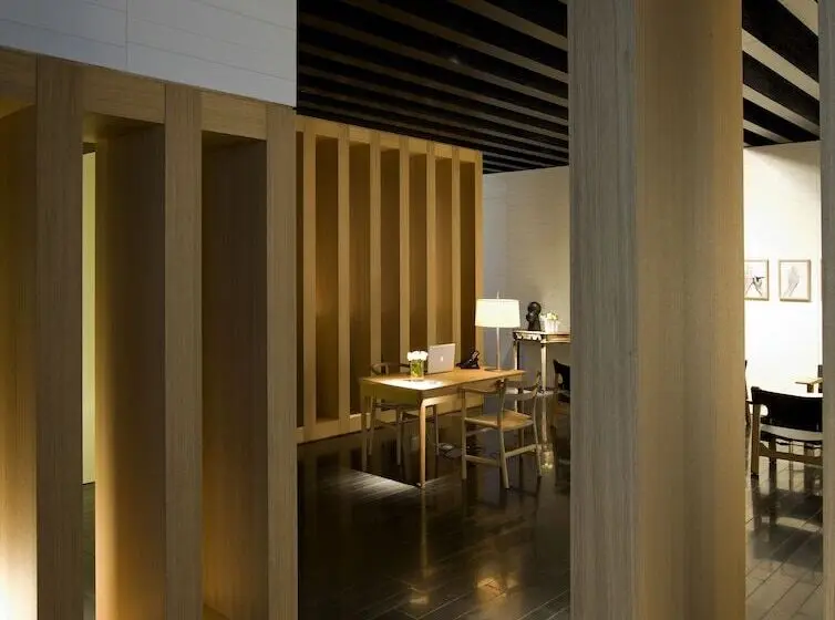 Hotel Atrio