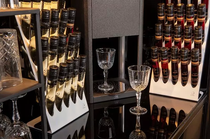 First Hotel Paris Tour Eiffel