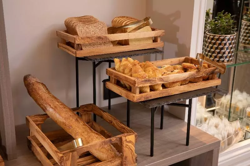 First Hotel Paris Tour Eiffel