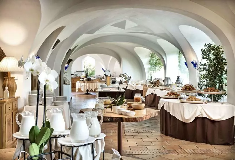 Grand Hotel Poltu Quatu