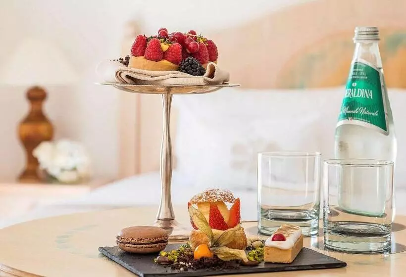 Grand Hotel Poltu Quatu