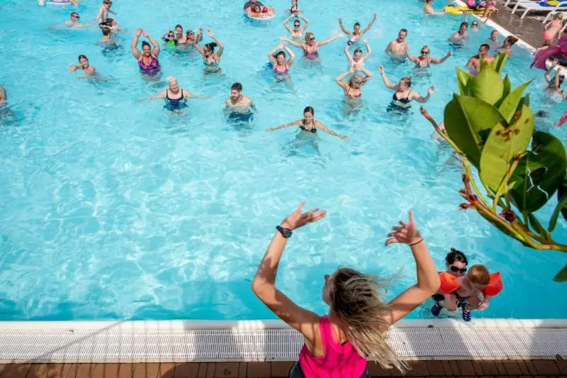 Отель Hu Altomincio Village