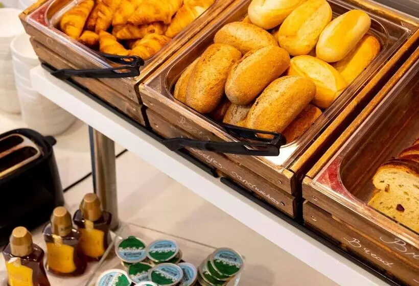 هتل Ibis Budget Antwerpen Centraal Station