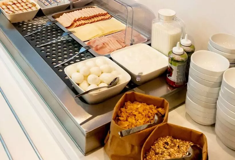 هتل Ibis Budget Antwerpen Centraal Station