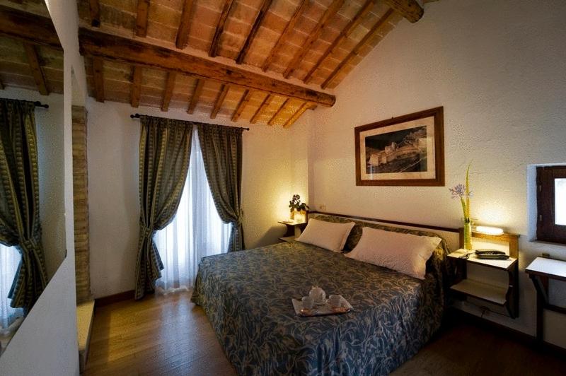 בית מלון כפרי Il Castello