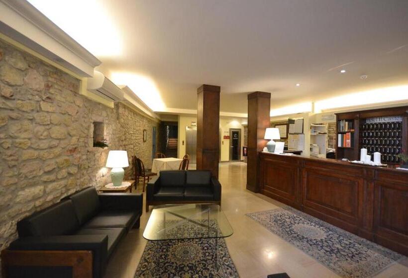 בית מלון כפרי Il Castello