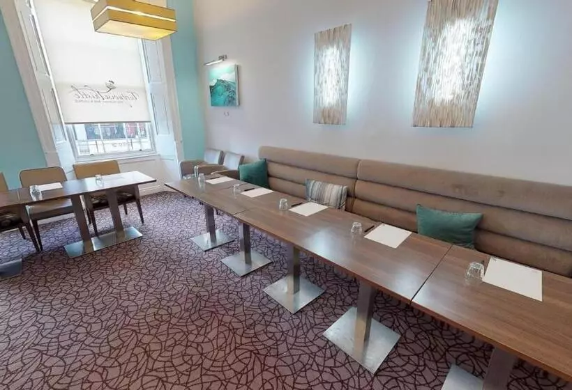 בית מלון כפרי Indigo Edinburgh, An Ihg