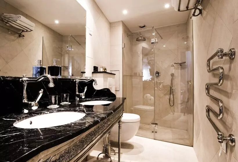 هتل Boutique Hôtel Konfidentiel