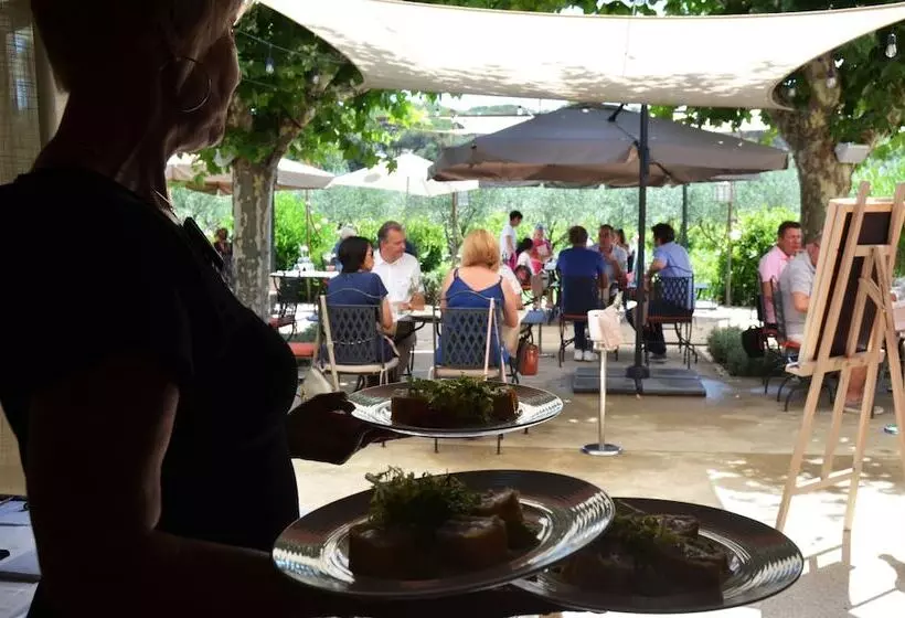 Hotel La Bastide Du Clos Des Roses   Teritoria