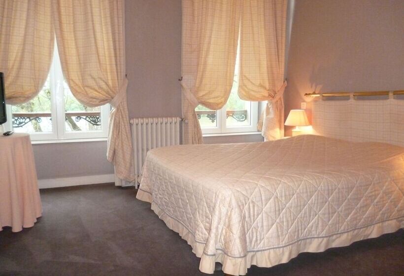 فندق La Chaîne D Or