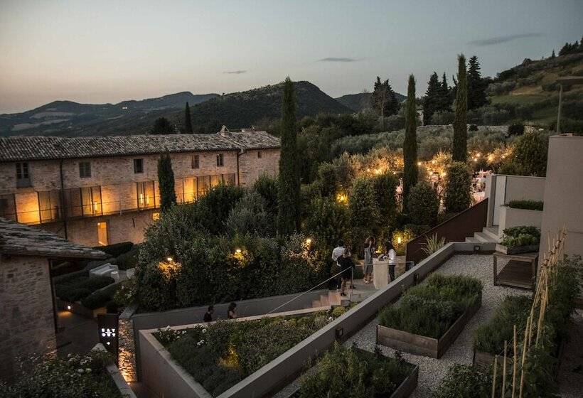 호텔 Nun Assisi Relais & Spa Museum