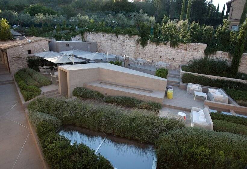 호텔 Nun Assisi Relais & Spa Museum