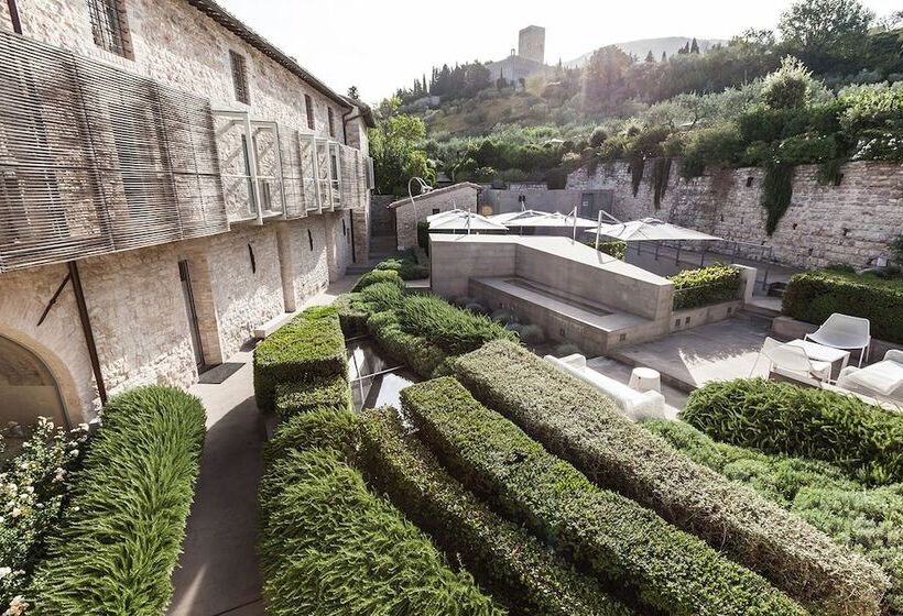 호텔 Nun Assisi Relais & Spa Museum