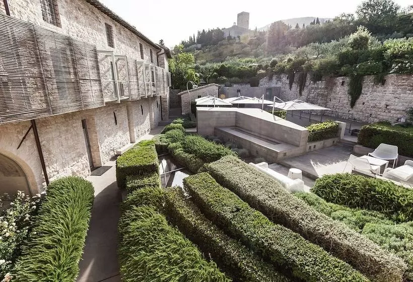 Hotel Nun Assisi Relais & Spa Museum