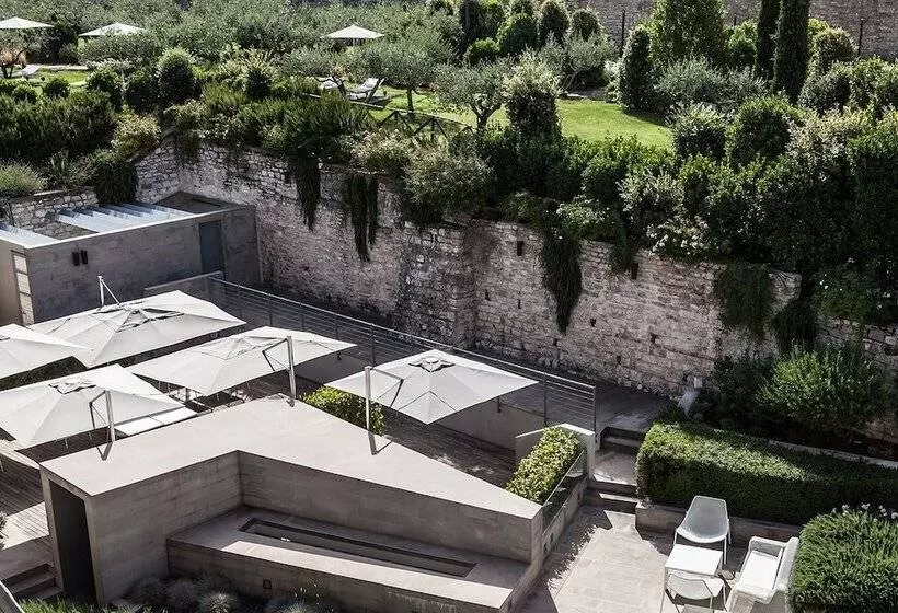 Hotel Nun Assisi Relais & Spa Museum
