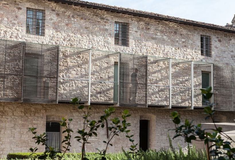 호텔 Nun Assisi Relais & Spa Museum