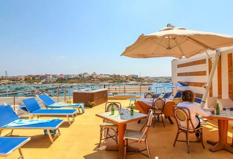 Отель Paladini Di Francia