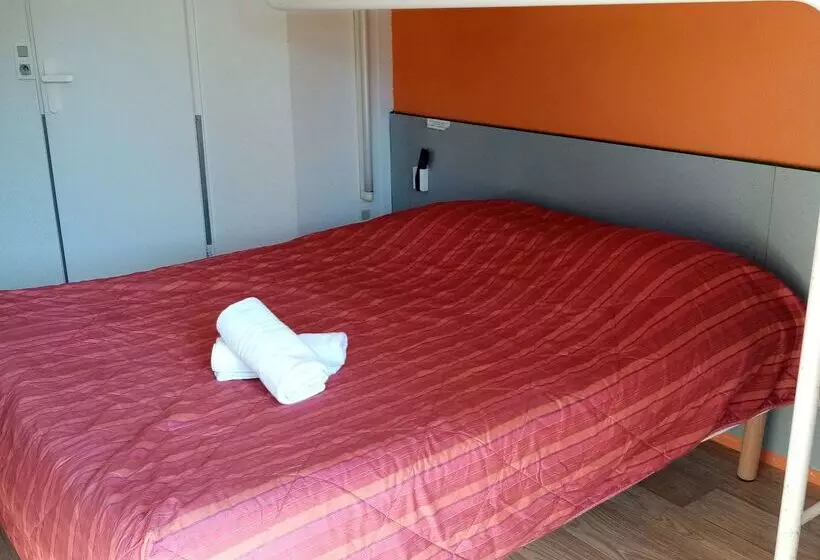 Отель Premiere Classe Lille Sud  Douai Cuincy