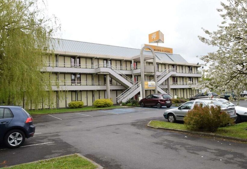 Отель Premiere Classe Lille Sud  Douai Cuincy