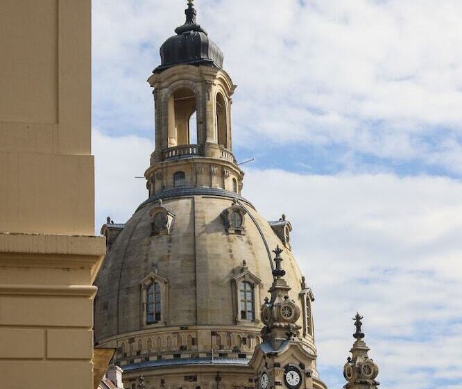 Отель Relais & Chateaux Bulow Palais