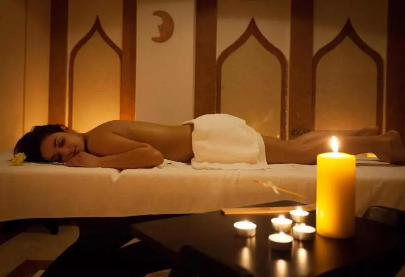 Отель Sartori's